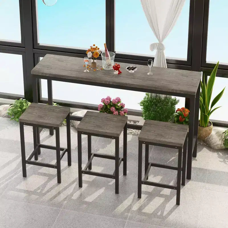 Ensemble de 4 meubles de bar industriels Okak avec table et tabourets de bar pour la cuisine, la salle à manger, ensemble de dînette en métal et bois pour le petit-déjeuner
