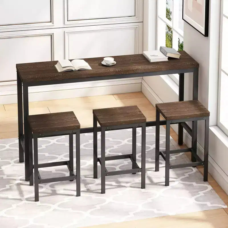 Ensemble de 4 meubles de bar industriels Okak avec table et tabourets de bar pour la cuisine, la salle à manger, ensemble de dînette en métal et bois pour le petit-déjeuner