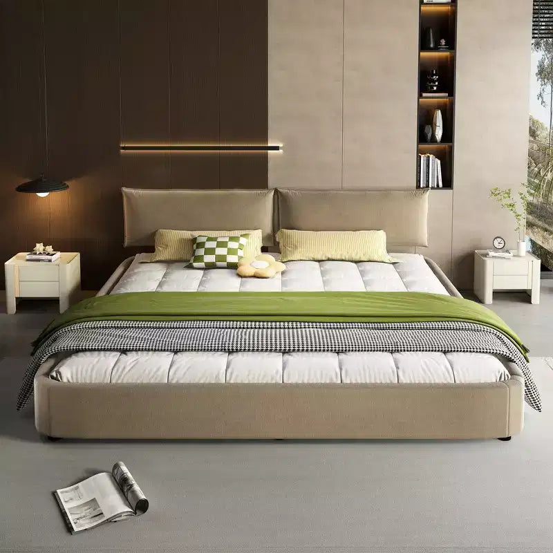 Cadre de lit King Size Cloud Whisen, lit rembourré en chenille avec tête de lit mobile surdimensionnée et rembourrée, coin rond