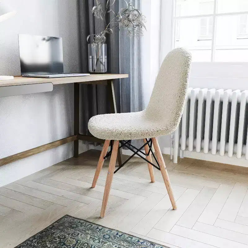 Emma et Oliver Dorset - Fauteuil d'appoint en similicuir d'agneau avec pieds en bois de hêtre pour salon, chambre à coucher, dortoir et plus encore