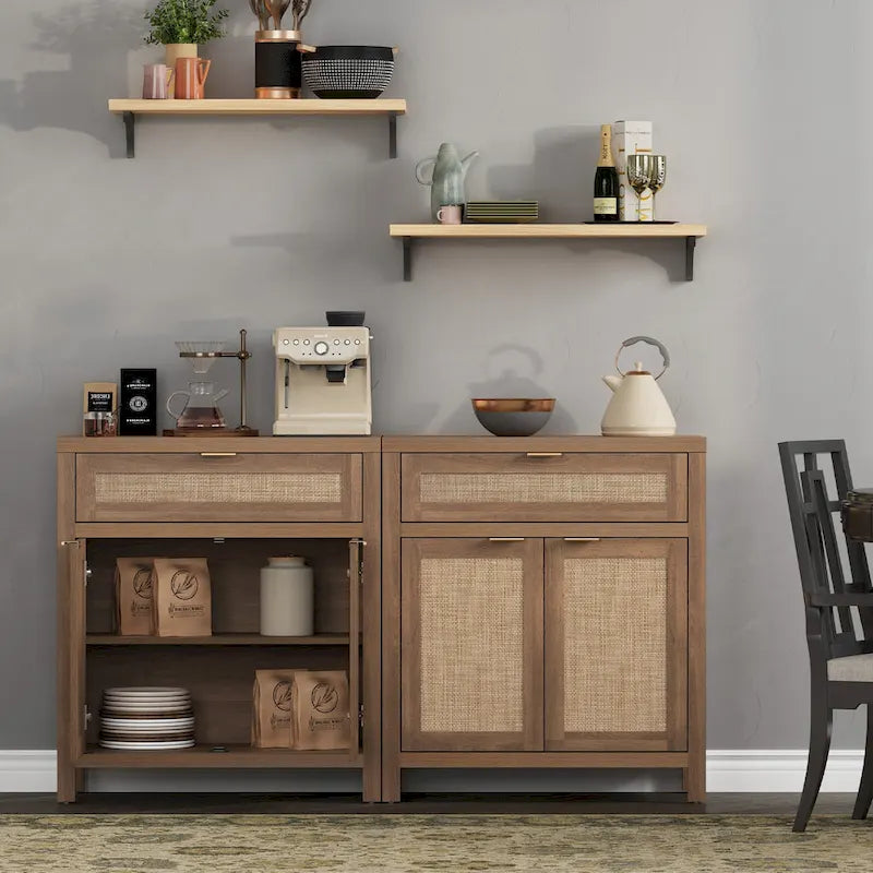 Buffet de rangement de style ferme en rotin avec tiroir