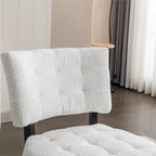Fauteuil d'appoint capitonné surdimensionné